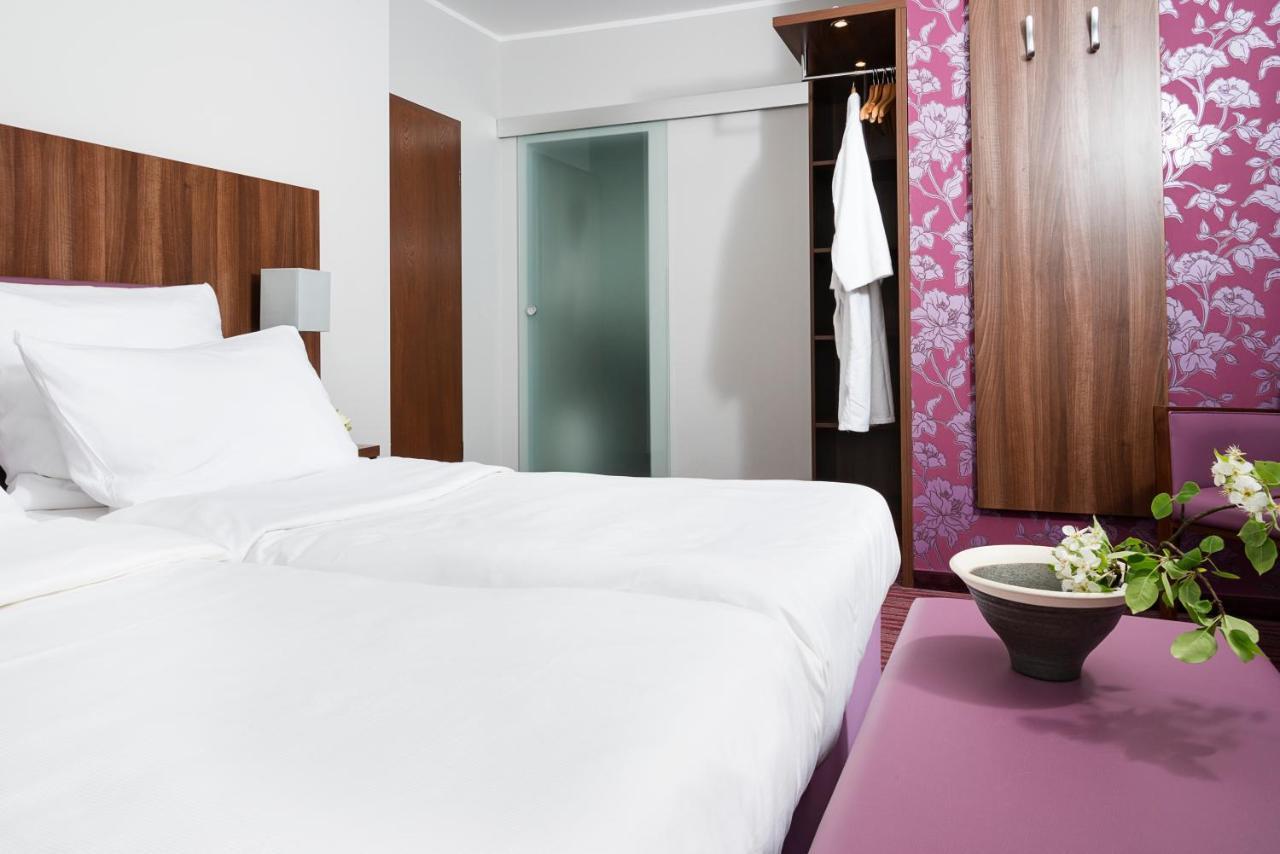 Akzent Hotel Laupheimer Hof 외부 사진
